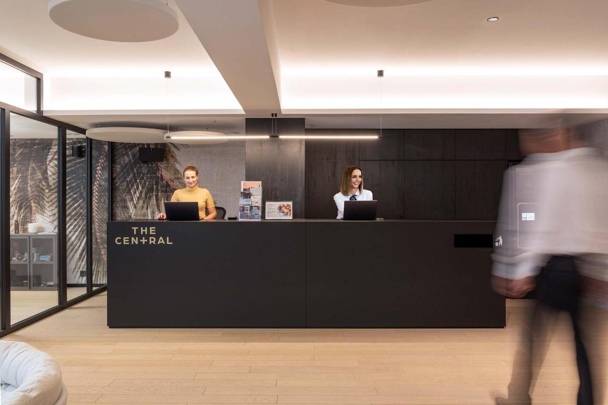 The Central Kirchberg - Smart Aparthotel Люксембург Экстерьер фото