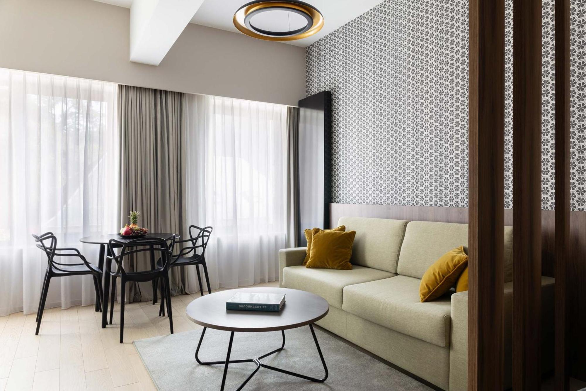The Central Kirchberg - Smart Aparthotel Люксембург Экстерьер фото