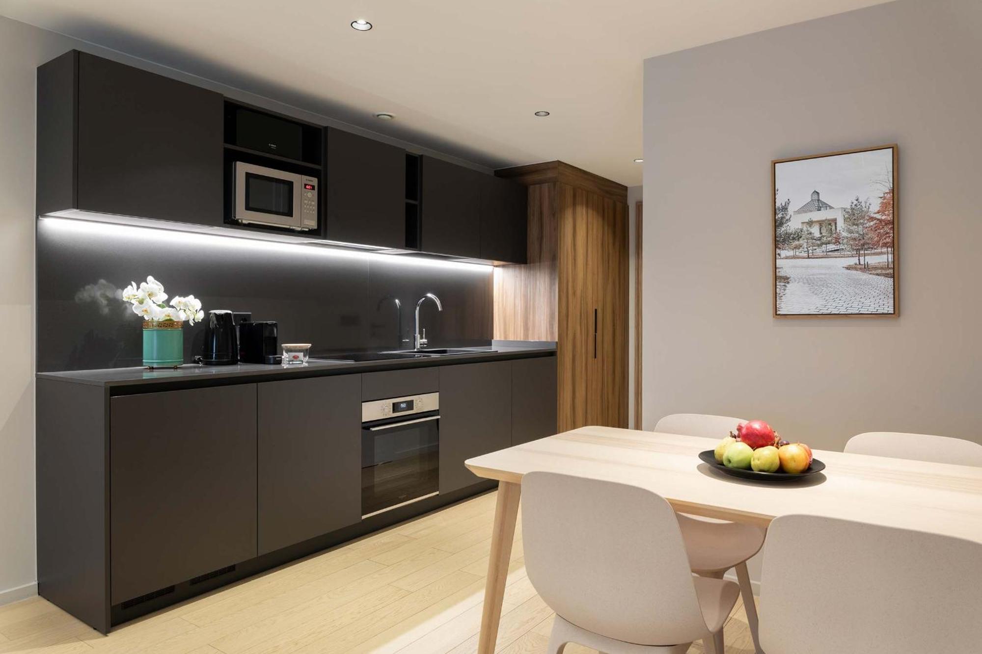 The Central Kirchberg - Smart Aparthotel Люксембург Экстерьер фото