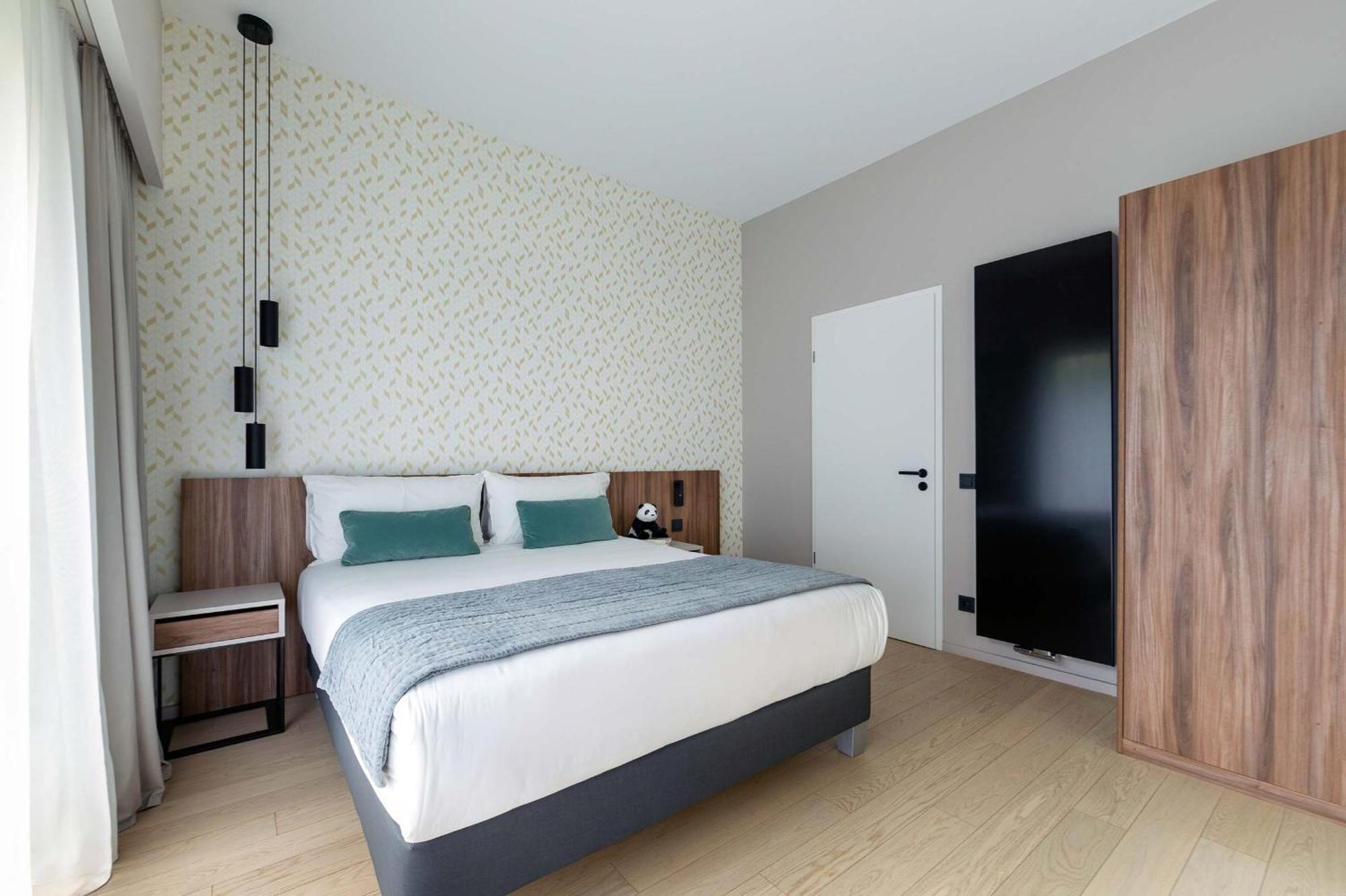 The Central Kirchberg - Smart Aparthotel Люксембург Номер фото